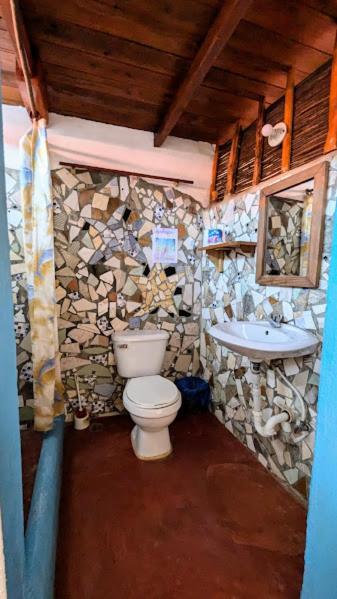 Hostel La Ballena Backpacker Las Galeras Exterior photo